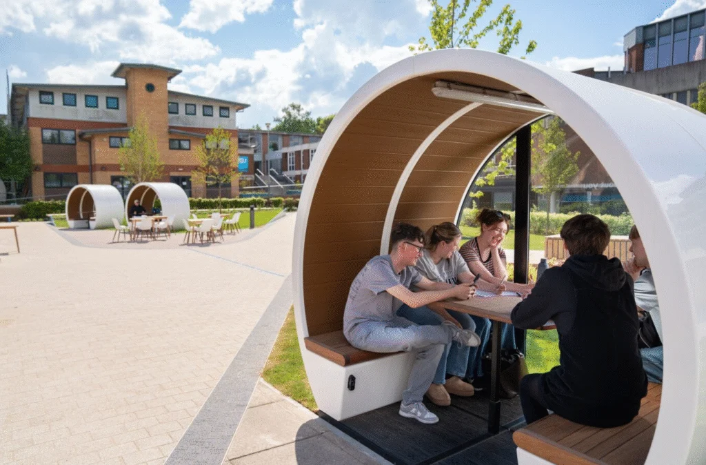 Students in a Quad booth socialising