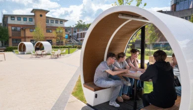 Students in a Quad booth socialising