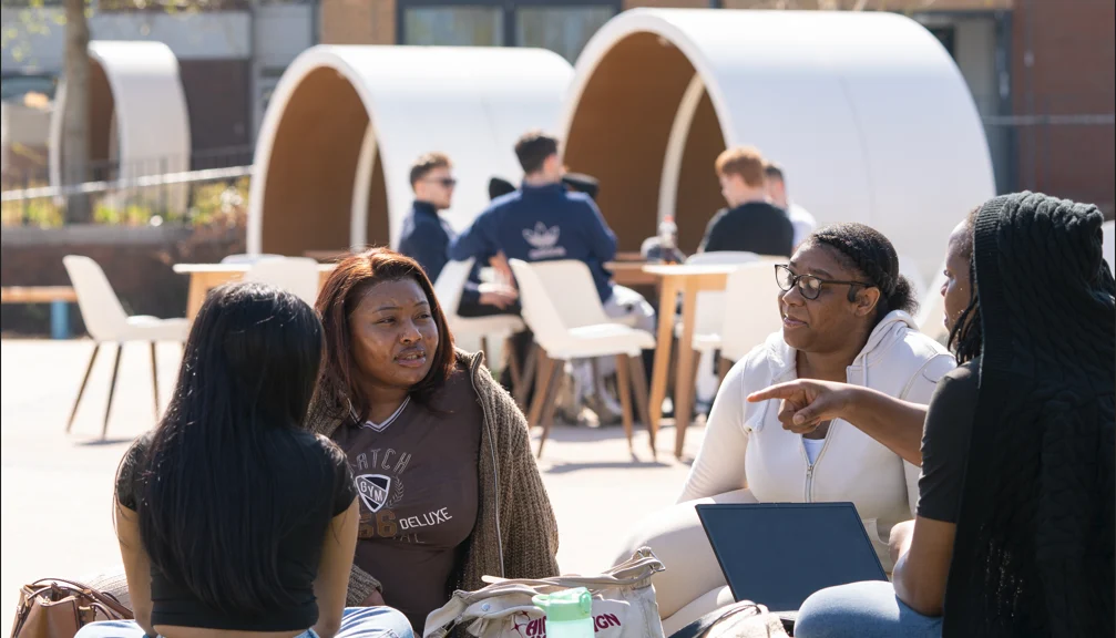 Students outside in Quad